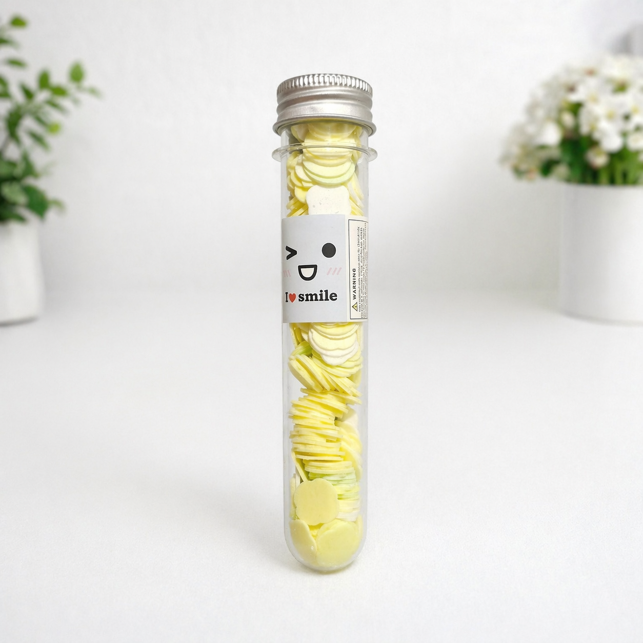 Paper Soap Hearts & Confetti Flakes – Portable Tube
