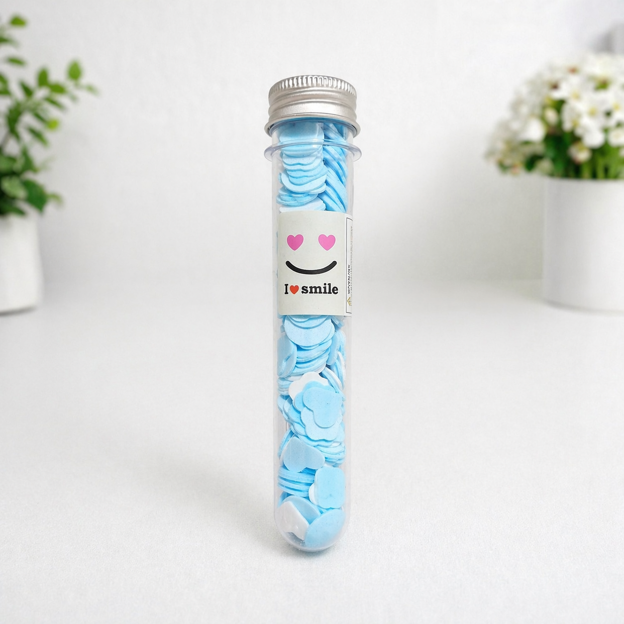 Paper Soap Hearts & Confetti Flakes – Portable Tube