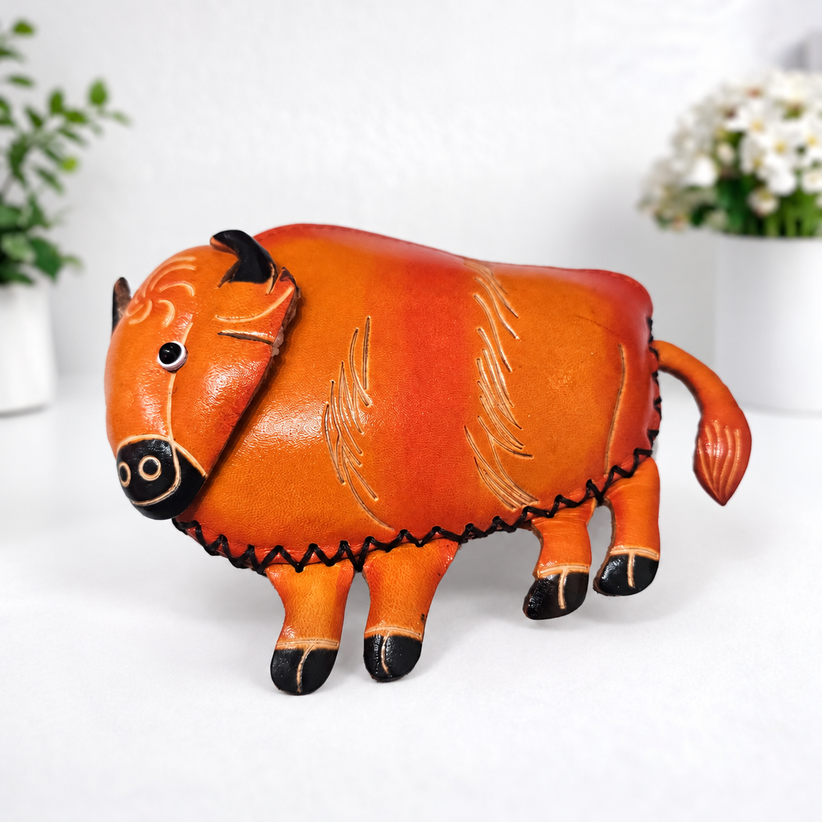 Leather Animal Coin Purse with Zip Closure
