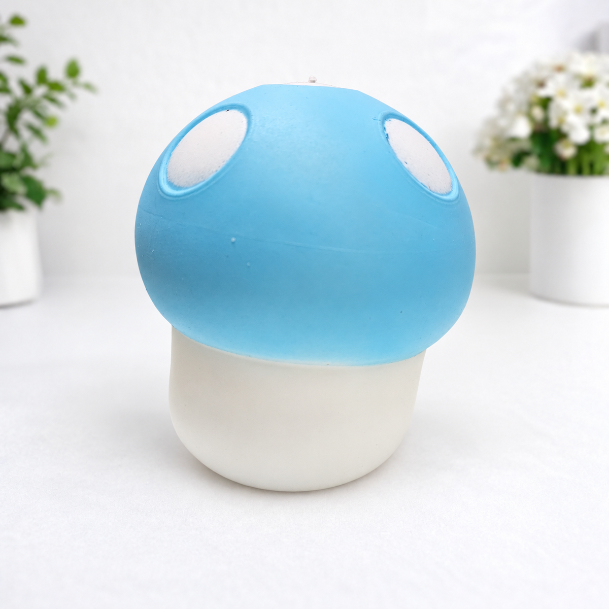 🍄 Jumbo Mushroom Squishy